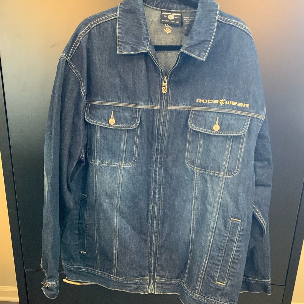 Men’s Rocawear Jean Jacket XL